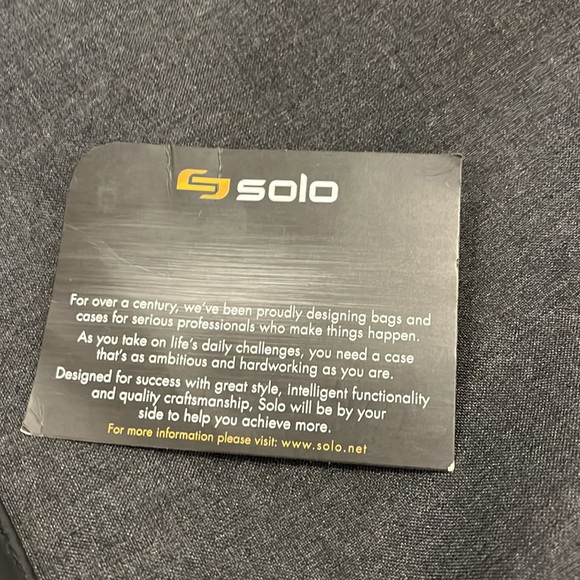 Solo Hybrid Briefcase backpack - Picture 4 of 5